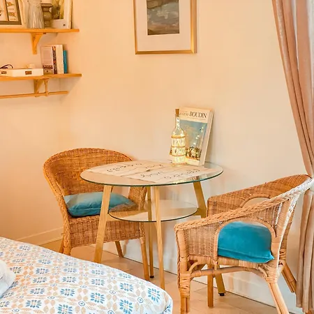 Clementines House Honfleur-3